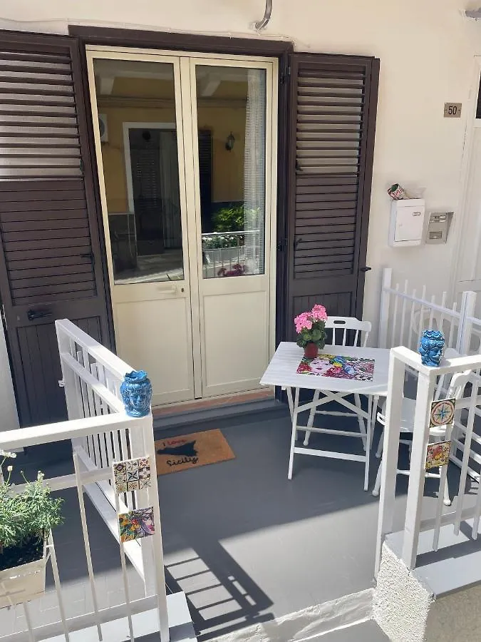 Ninni Mondello House